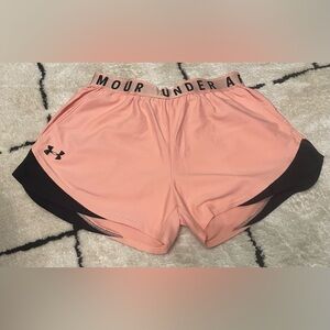 Under Armour shorts size small